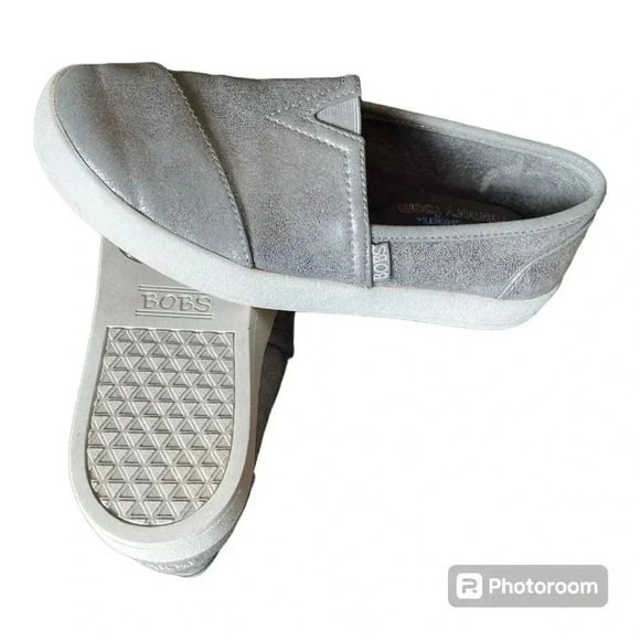 Bobs Silver Colored Flats-Size 7 - Picture 4 of 5